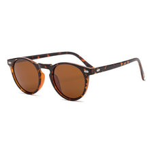 Load image into Gallery viewer, 2019 New Fashion Men Women Polarized Sunglasses