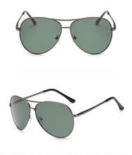 Load image into Gallery viewer, Polarized Vintage Aviation Sunglasses Men